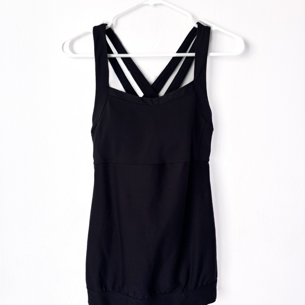 Athleta Tank Miles Top Mesh in Black. size XS